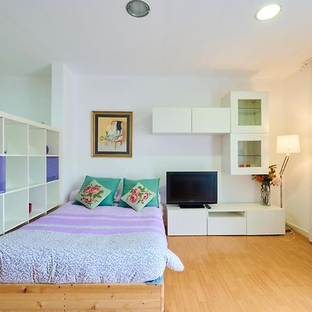 شقة Precioso Loft En Badalona Centro المظهر الخارجي الصورة