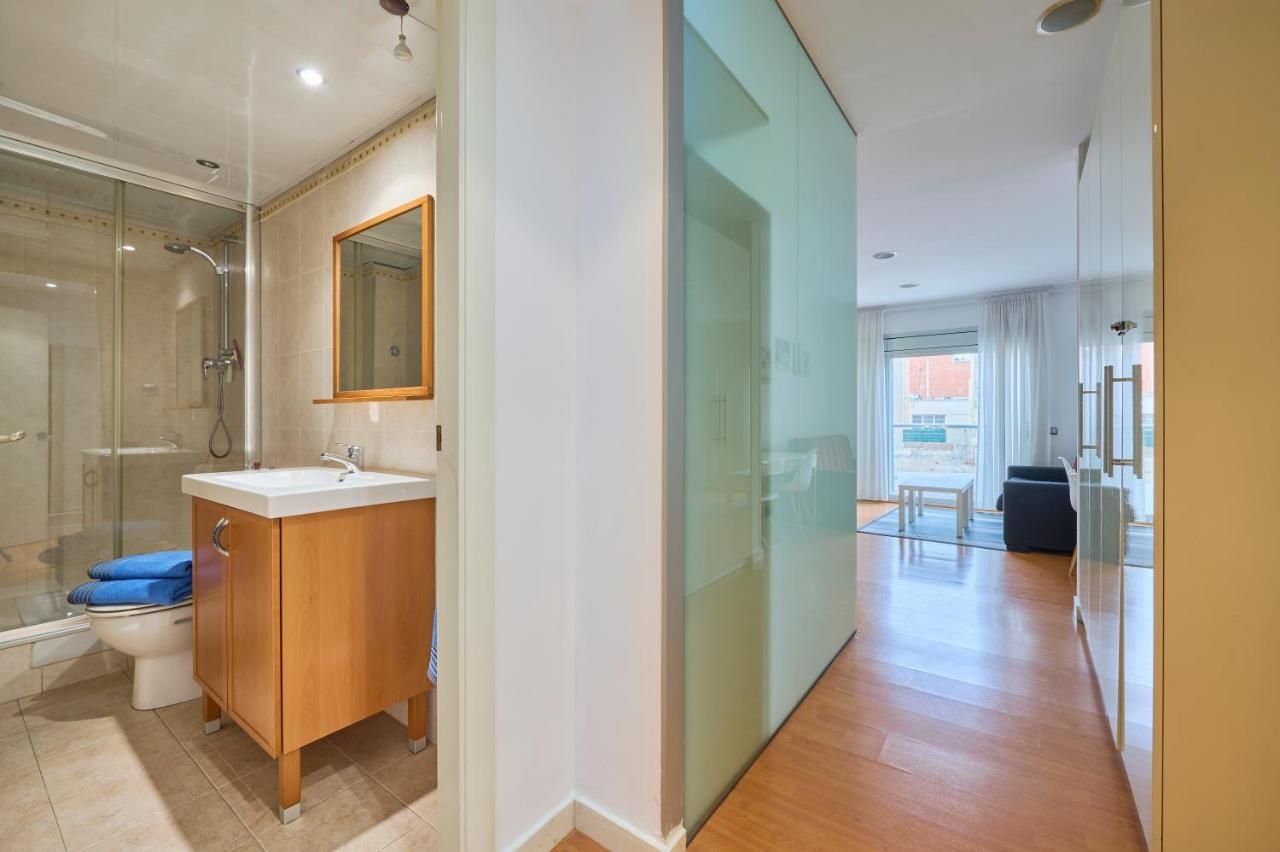 شقة Precioso Loft En Badalona Centro المظهر الخارجي الصورة
